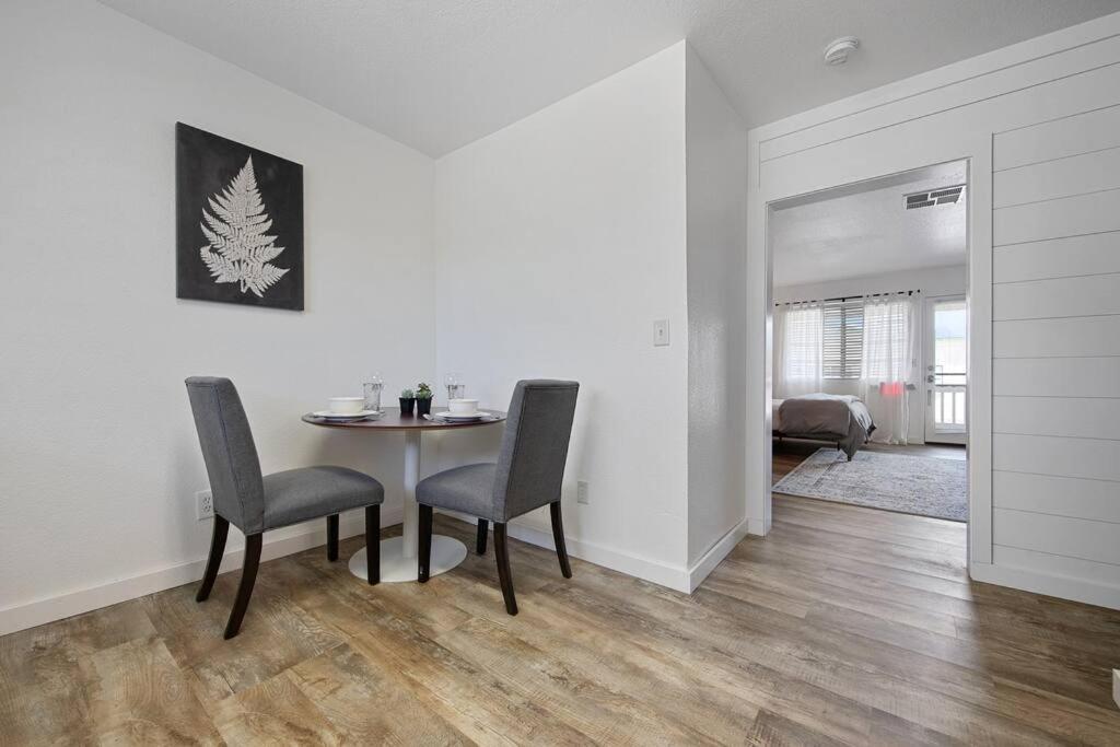 Апартаменты Couples Studio 1 W Full Kitchen Окхерст Экстерьер фото